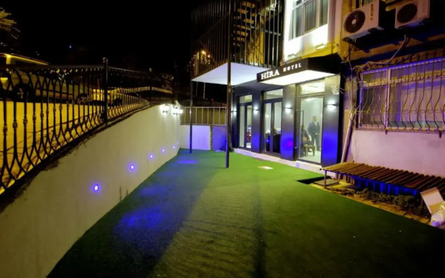 Hira Hotel