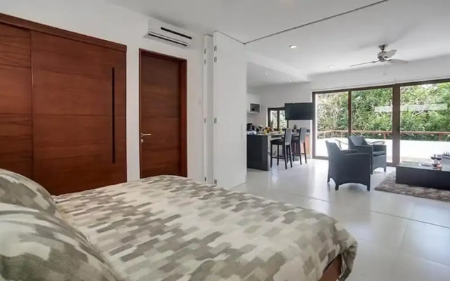 LAO PH6 Luxury Loft Penthouse by Gate48