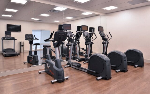 Holiday Inn Express & Suites Marshalltown by IHG