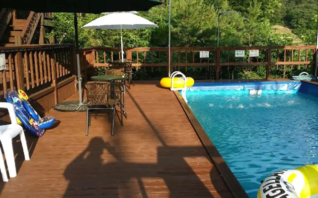 Gongju Cozy Theme Pension