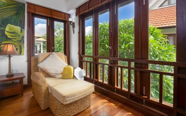 Luxury Pool Villas in Purama Villas