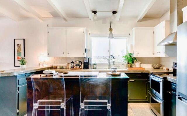 Popular Homestead! Location, Stargaze, Views!