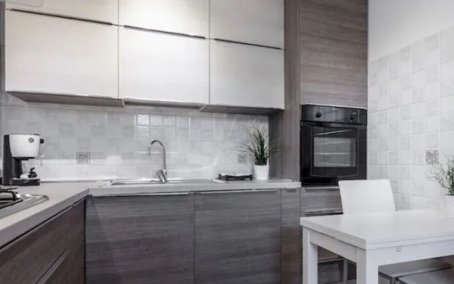 Suitelowcost - Limbiate