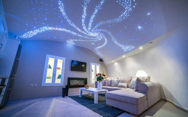 Santorini Suite Home