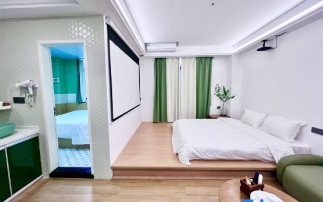 Hetianxixi Hot Spring Hotel