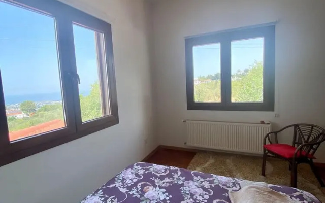 "villa She Ruz "