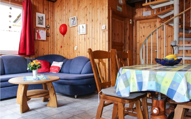 Nice Home in Extertal With 3 Bedrooms, Sauna and Wifi