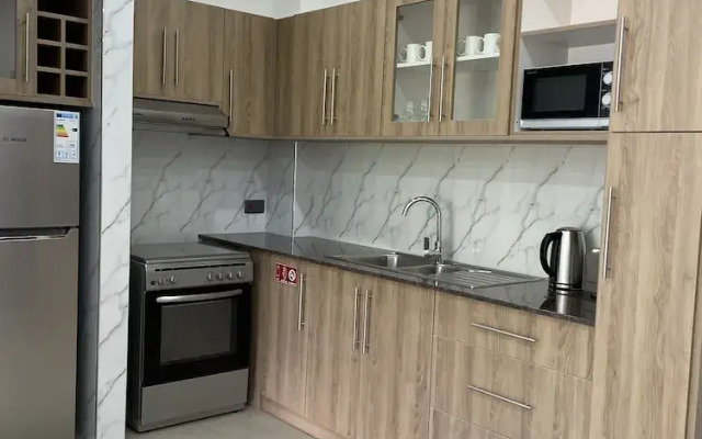 B Holiday Apartments