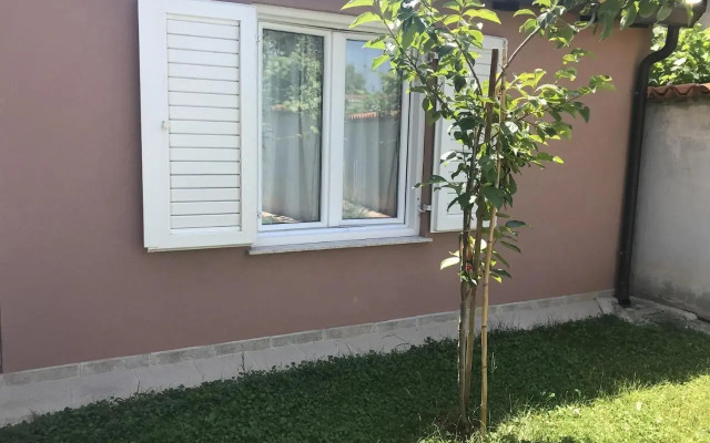 Studio Umag 7126a