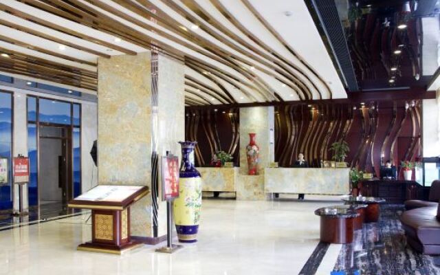 Royal Hotel