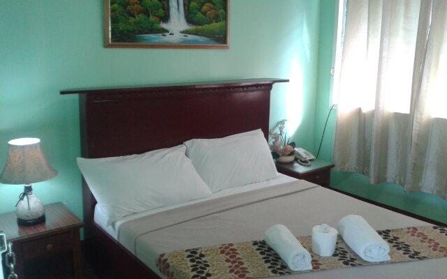 Agustina Apartments