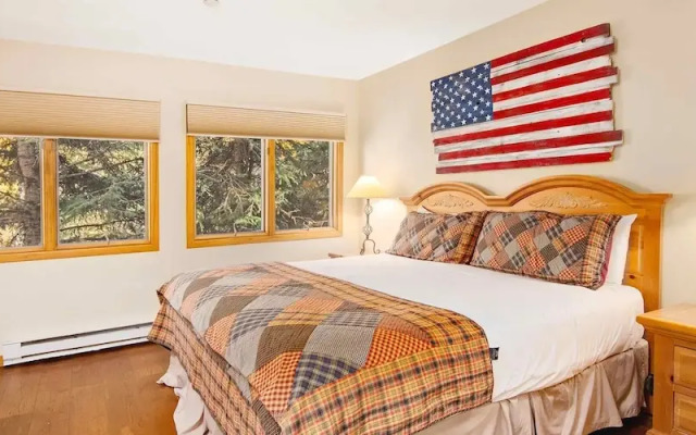 Townsend Place A205 2 Bedroom Condo by Redawning