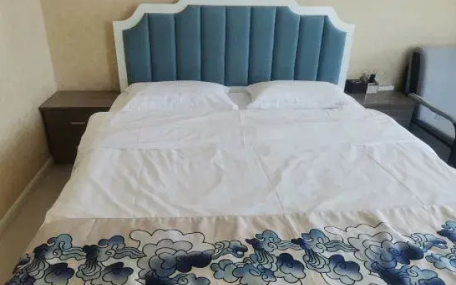 Yunxi Apartment Hotel (Huolin Gol Station)