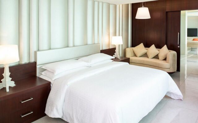 Four Points by Sheraton Sharjah Hotel