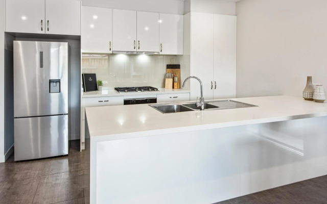 Fawkner Executive Suites & Serviced Apartments