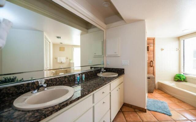 Fanta-Sea 47 by Beachside Management