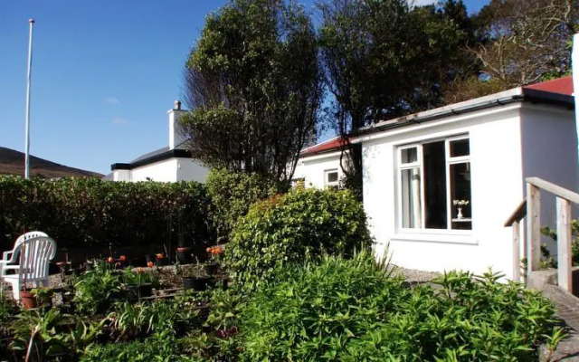 Bleanaskill Lodge & Achill Secret Garden