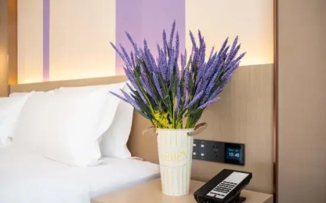 Lavande Hotel (Gaobeidian Xinchang South Street Wudaokou Branch)