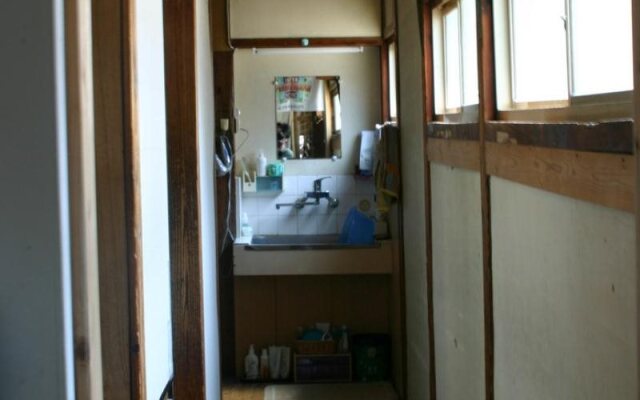 Tentsuku Guest House - Hostel