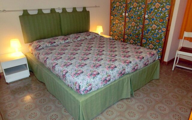 Lignano Riviera con 3 camere e giardino