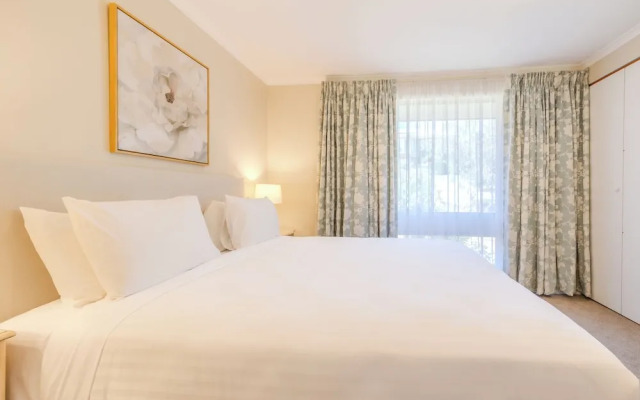 Seaview Heights by the BnB Collection