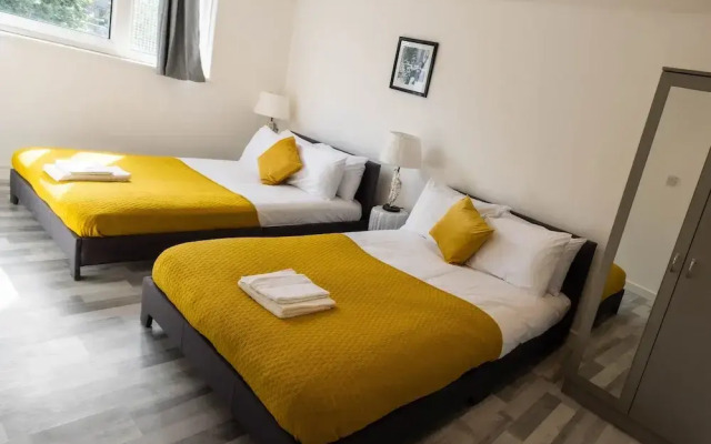 3bed Apt -city-8guests-freeparking-fastwifi