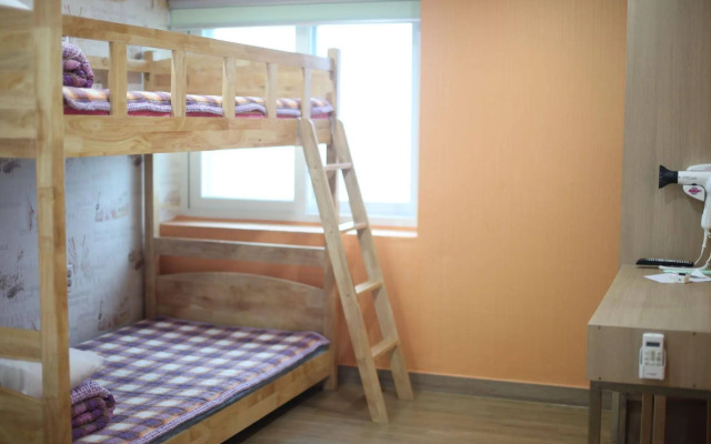 Busan Yellow Hostel Songdo Beach