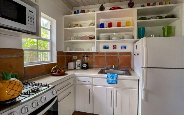Folly Guest House by Eleuthera Vacation Rentals