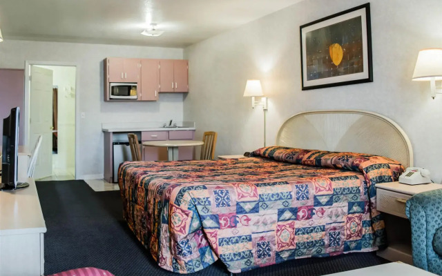 Rodeway Inn Clearwater - Largo