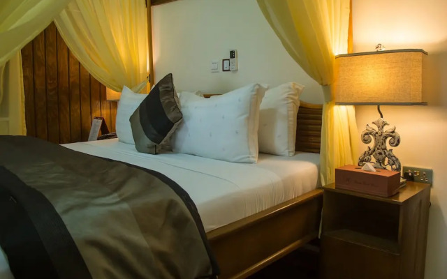 Maaha Beach Resort