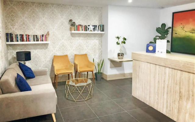 Apartamentos Elena
