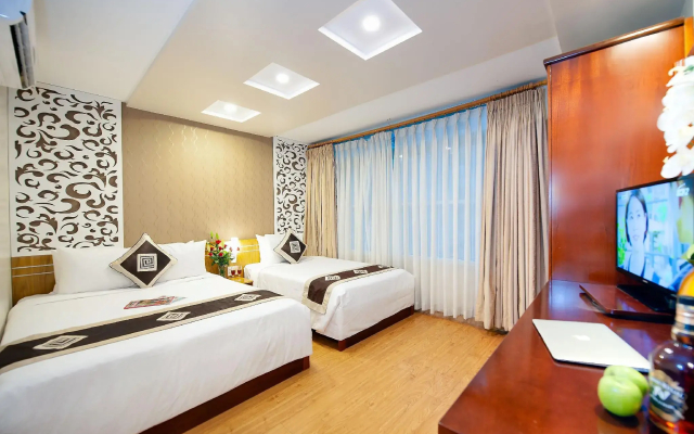 Eden Garden Hotel