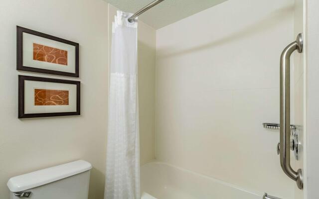 Comfort Inn - Independence