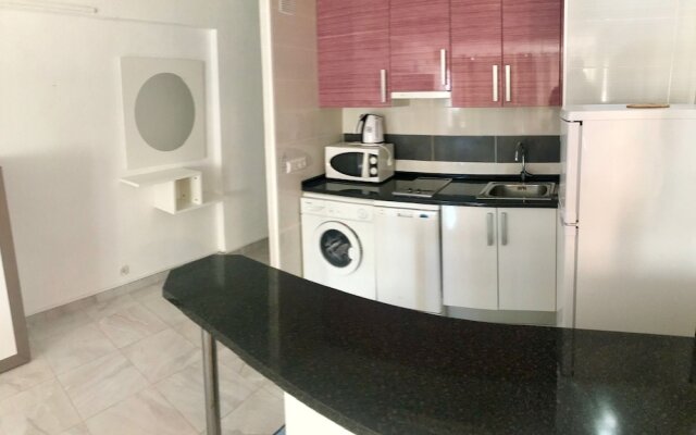 Acacias Levante Apartment