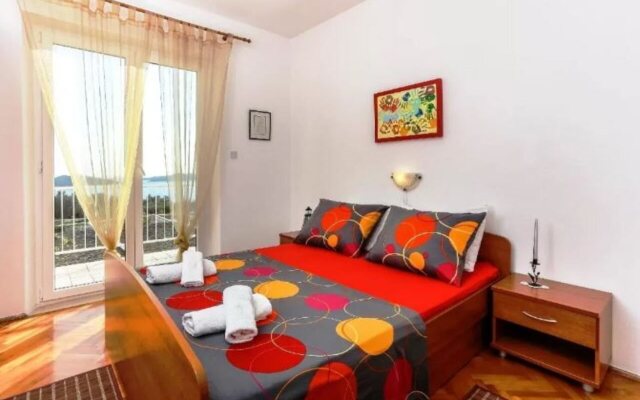 Apartments Lina