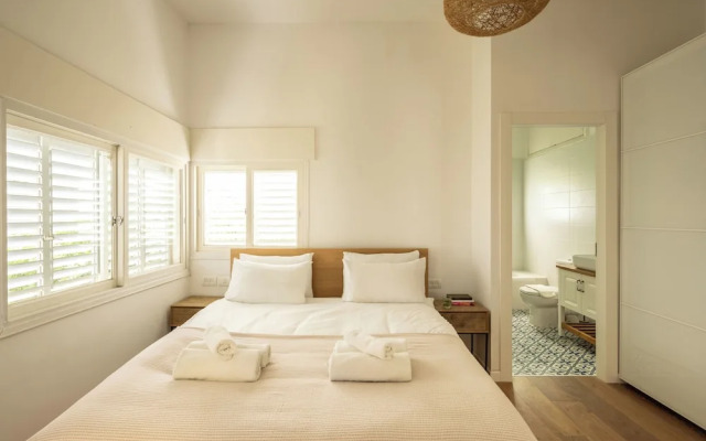 Rustic Charm Tel Aviv CTR by Sea N' Rent
