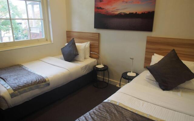 Glenferrie Lodge