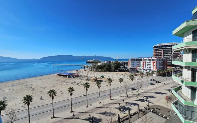 Sea View 1-bed Apartment in Vlore
