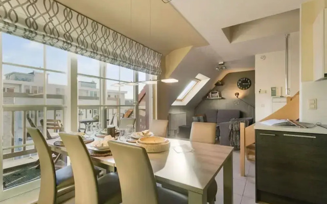 Modern Duplex Apartment Near the Beach