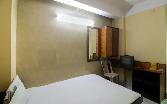 SPOT ON 41141 Hotel Sri Ram Nallamani