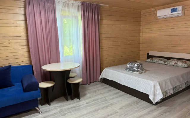 Усадьба Лесные домики