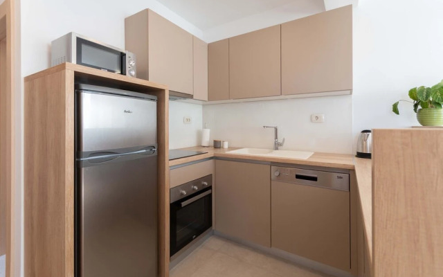 Apartment house Ivan John