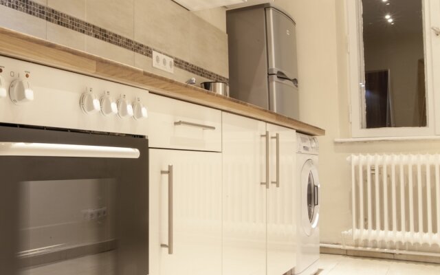 Best City Home Apartment