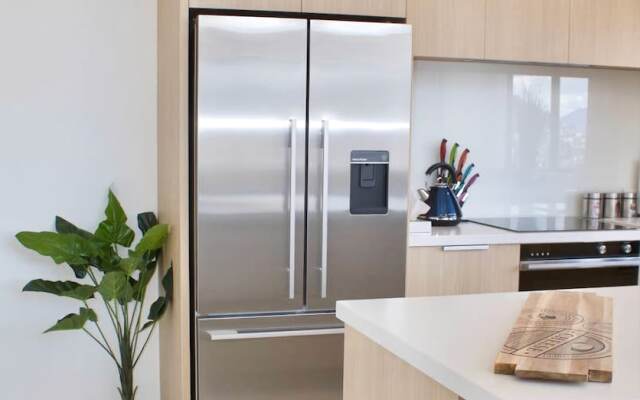 52a Preston Heights Apartment