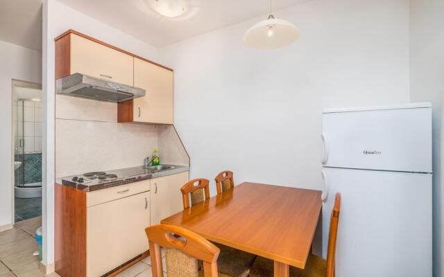 Stunning Apartment in Njivice With 1 Bedrooms and Wifi