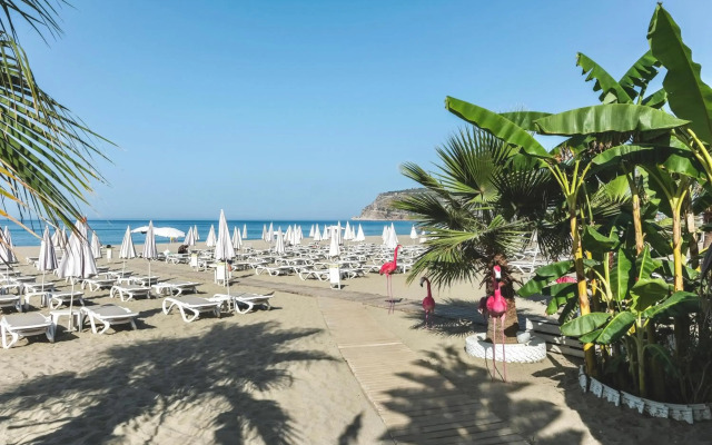 Blue Wave Suite Hotel - All Inclusive