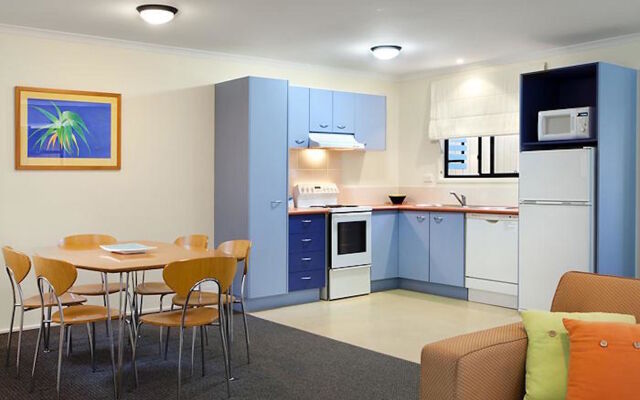 Noosa Lakes Resort