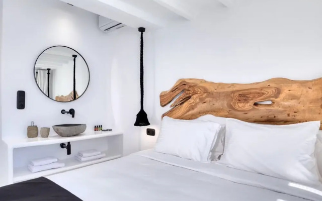 Villa With Aegean Sea Views