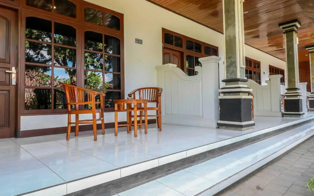 Sekar Arum Riverside Resort in Canggu
