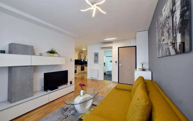 First Class Apartment Zagreb, Free parking